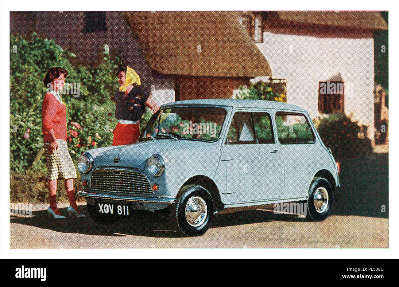 Vintage Cartolina pubblicitaria per la Austin sette mini automobile. Foto Stock