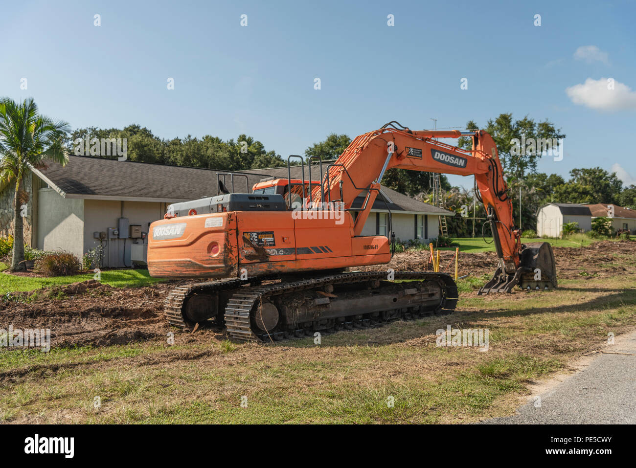 La sinergia di escavatori Doosan Foto Stock