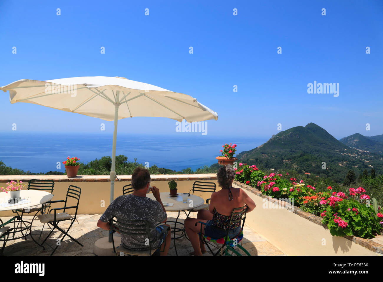 Terrazza dell Hotel Levante, Kaiser Throne, Pelekas, Corfù, Grecia, Europa Foto Stock