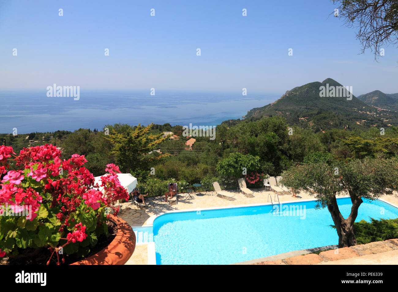 Terrazza dell Hotel Levante, Kaiser Throne, Pelekas, Corfù, Grecia, Europa Foto Stock