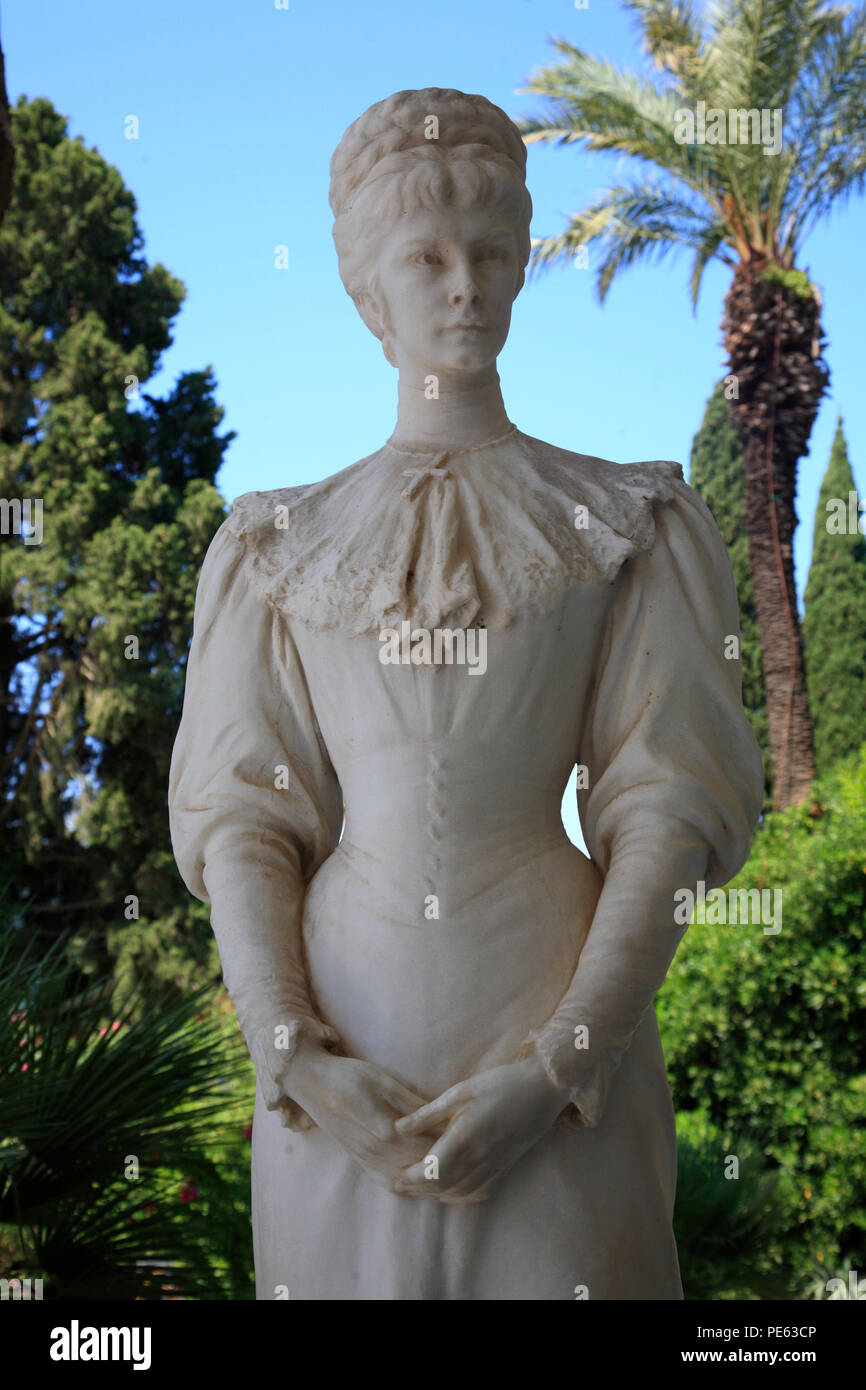 Monumento di Sissi, Achilleion, Benitses, Corfù, Grecia, Europa Foto Stock