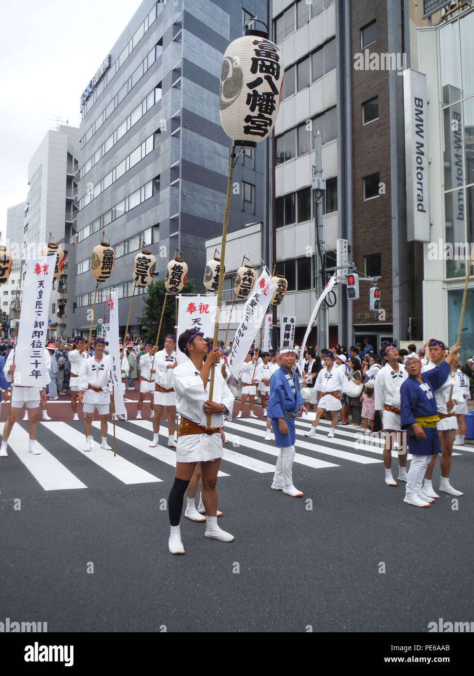 2018/08/12 Tokyo, il Fukagawa Hachiman Festival si tiene ogni anno nella zona di Tomioka Hachimangu santuario di Fukagawa. Si tratta di uno dei tre grandi festival Shinto in Tokyo. (Foto di Michael Steinebach/AFLO) Foto Stock