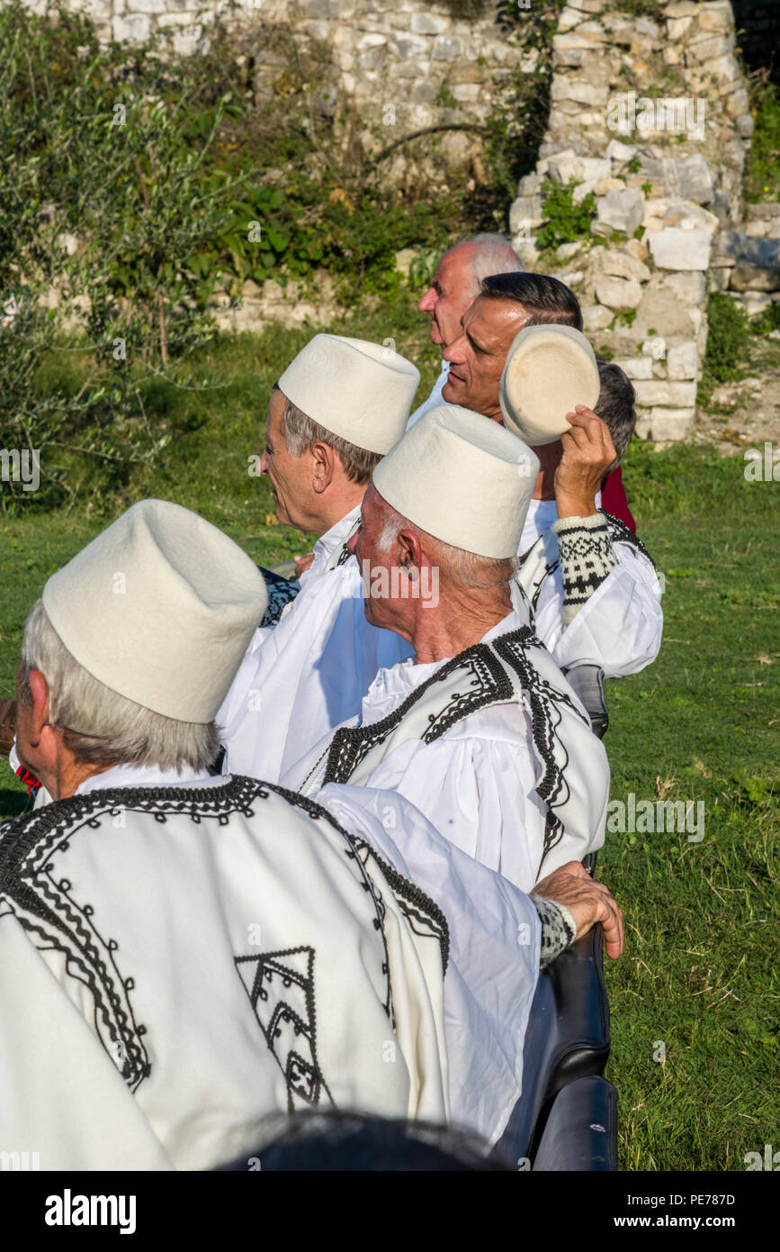 Berat, Albania- Settembre 29, 2016: festival di musica tradizionale nel castello di Berat, Albania Foto Stock