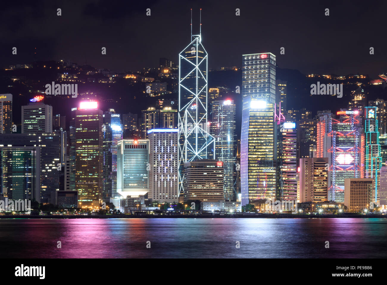 Hong Kong - Giugno 28, 2018: skyline di Hong Kong Island Foto Stock