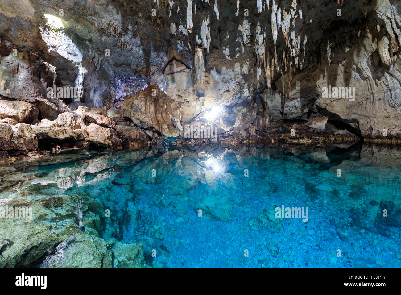 All'interno della grotta Hinagdanan in Bohol, Filippine Foto Stock