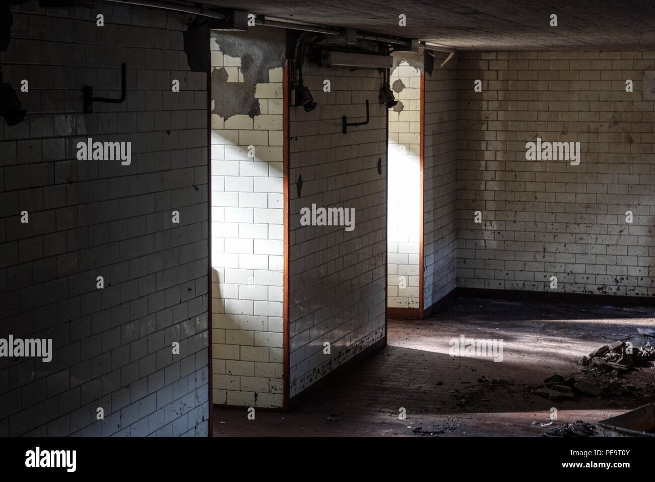 Interno del vecchio stabilimento edifici abbandonati Foto Stock