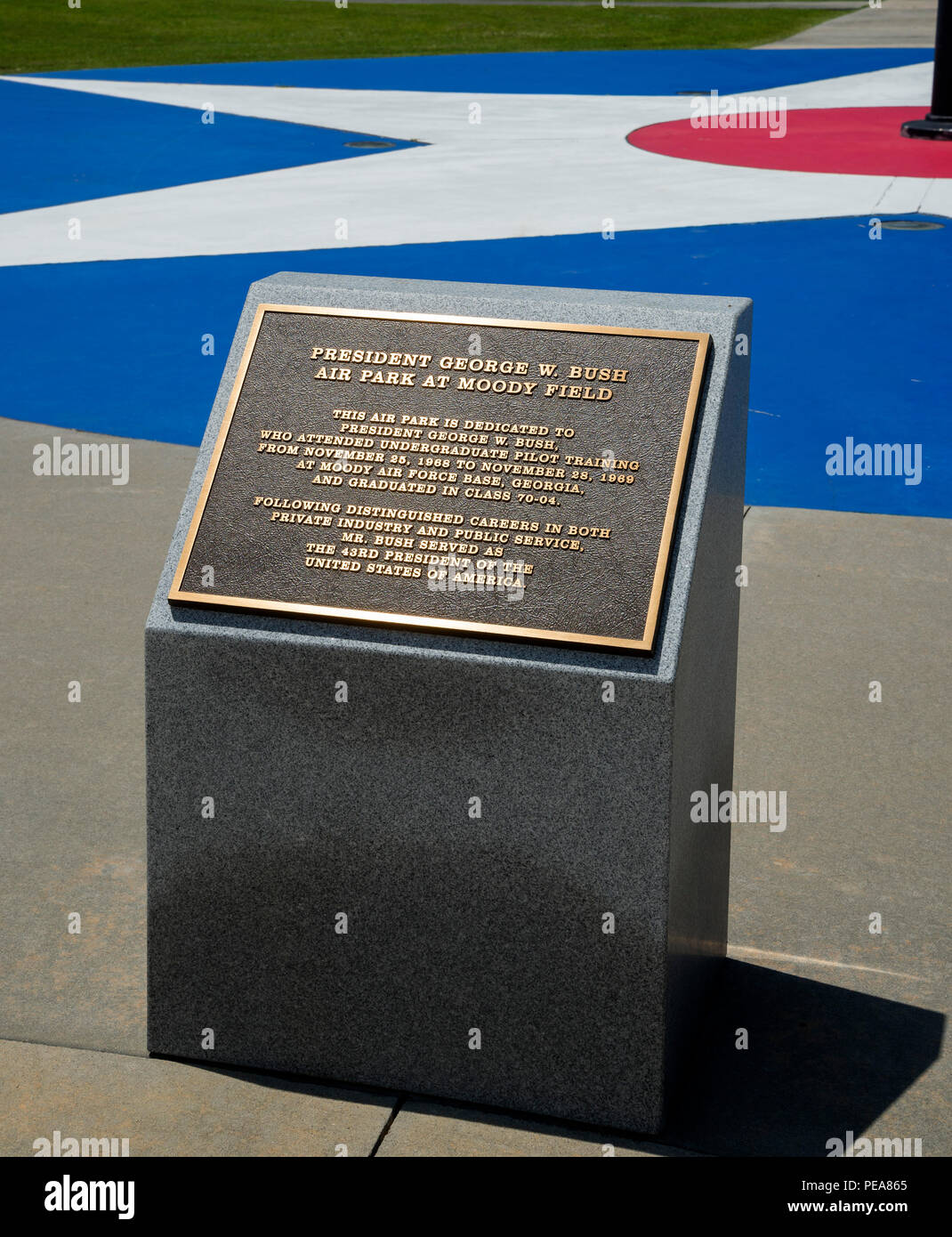 Air Park a Moody AFB è stata dedicata al Presidente George W Bush che era un pilota in formazione a Moody 1968-69. Foto Stock