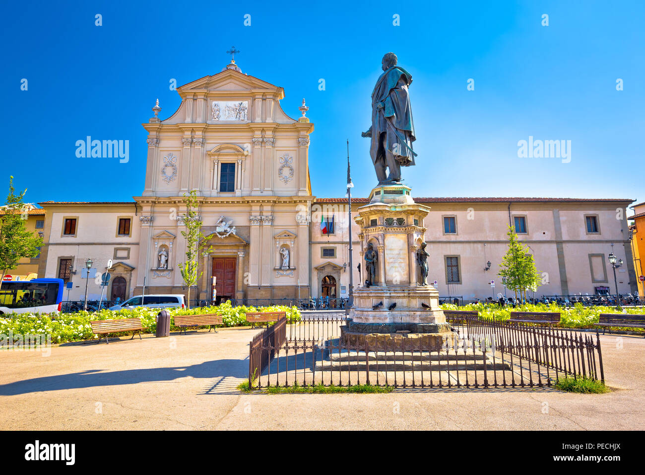 Piazza San Marco e la chiesa in architettura a Firenze vista, Regione Toscana Italia Foto Stock