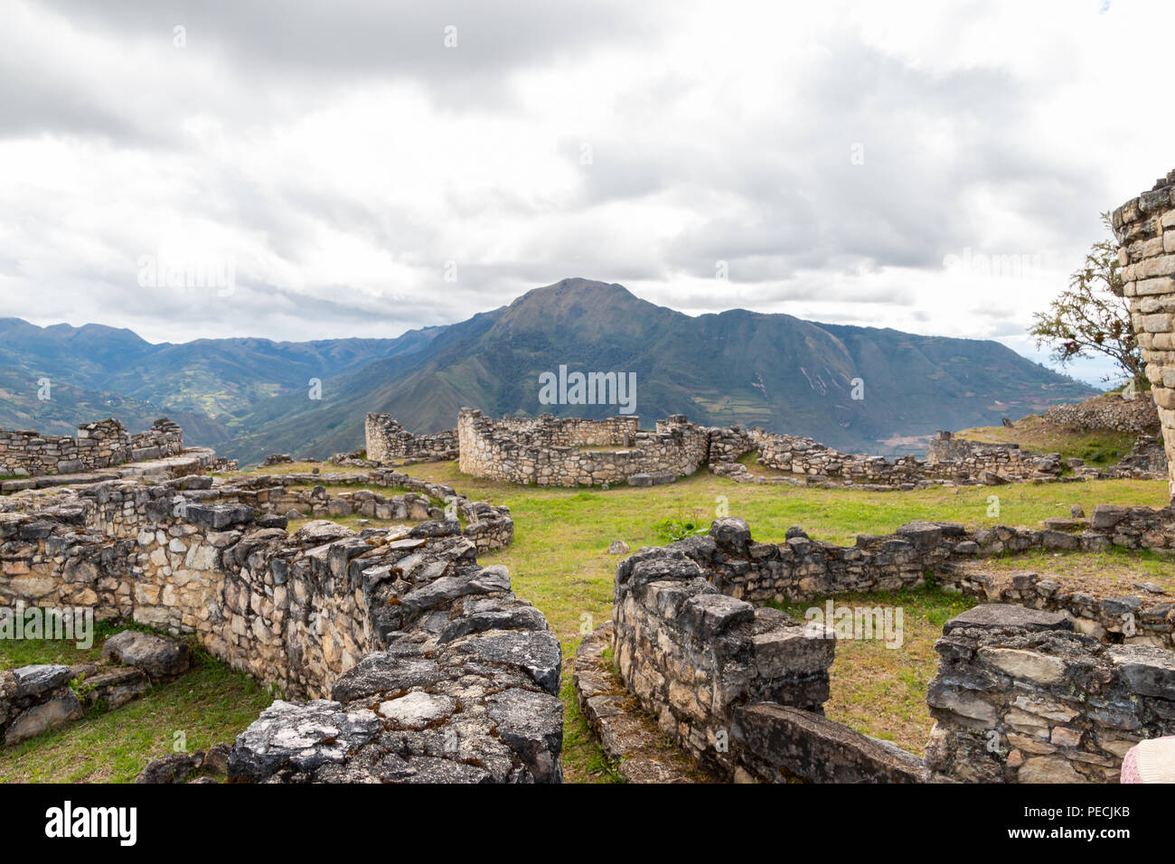 Kuelap rovine nelle montagne andine della regione amazzonica del Perù Foto Stock