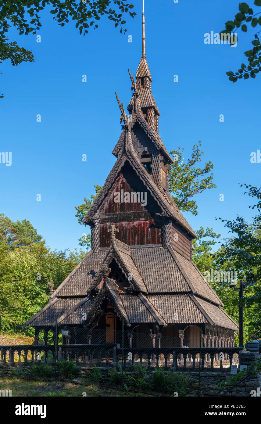 Fantoft Stave Church (Fantoft stavkirke), Paradis, Bergen, Norvegia Foto Stock