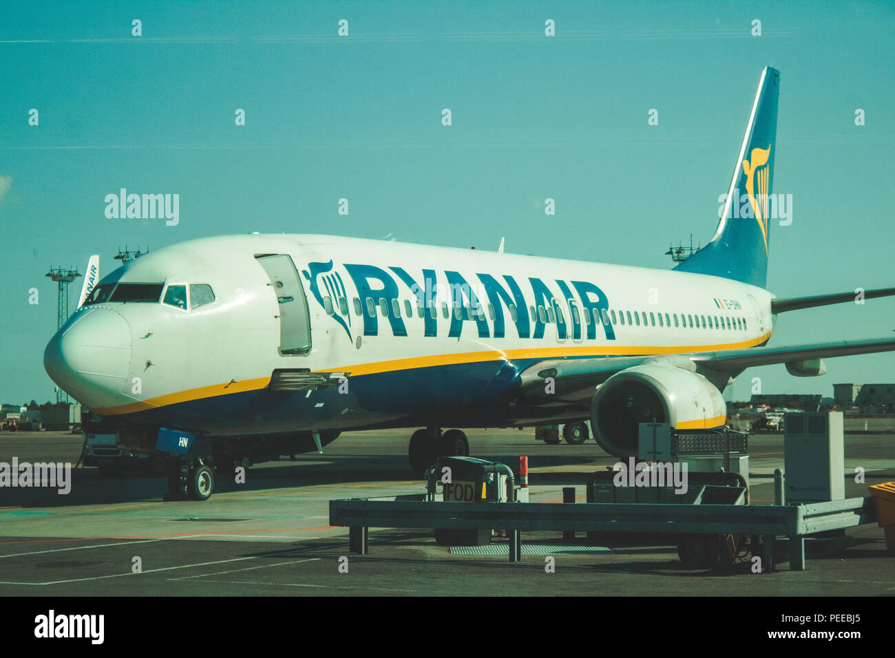 Piano di Ryanair all'Aeroporto di Copenhagen Foto Stock