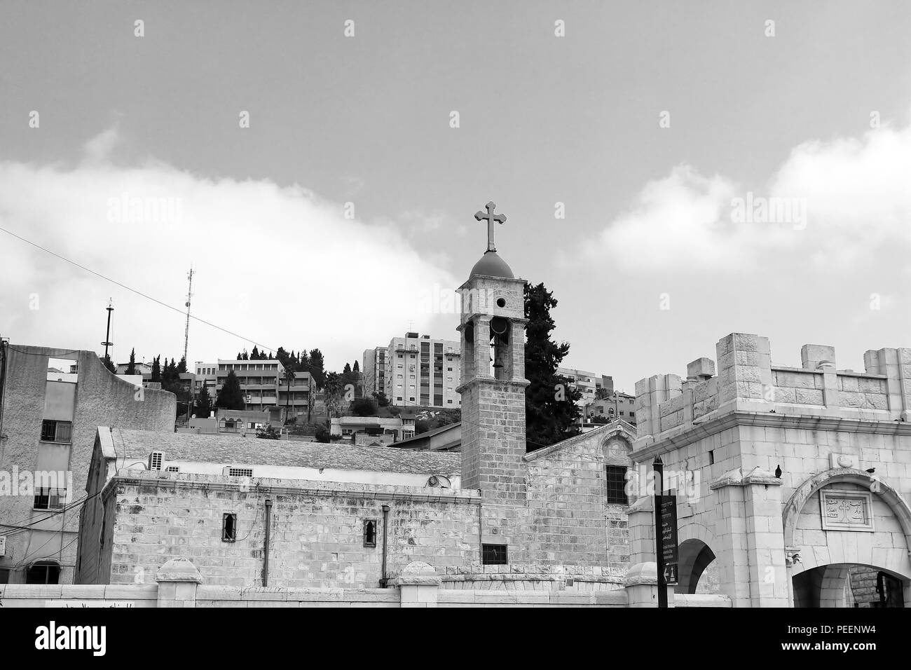 St Gabriels chiesa Greco Ortodossa dell'Annunciazione, Nazaret, Israele. In bianco e nero il filtro Foto Stock