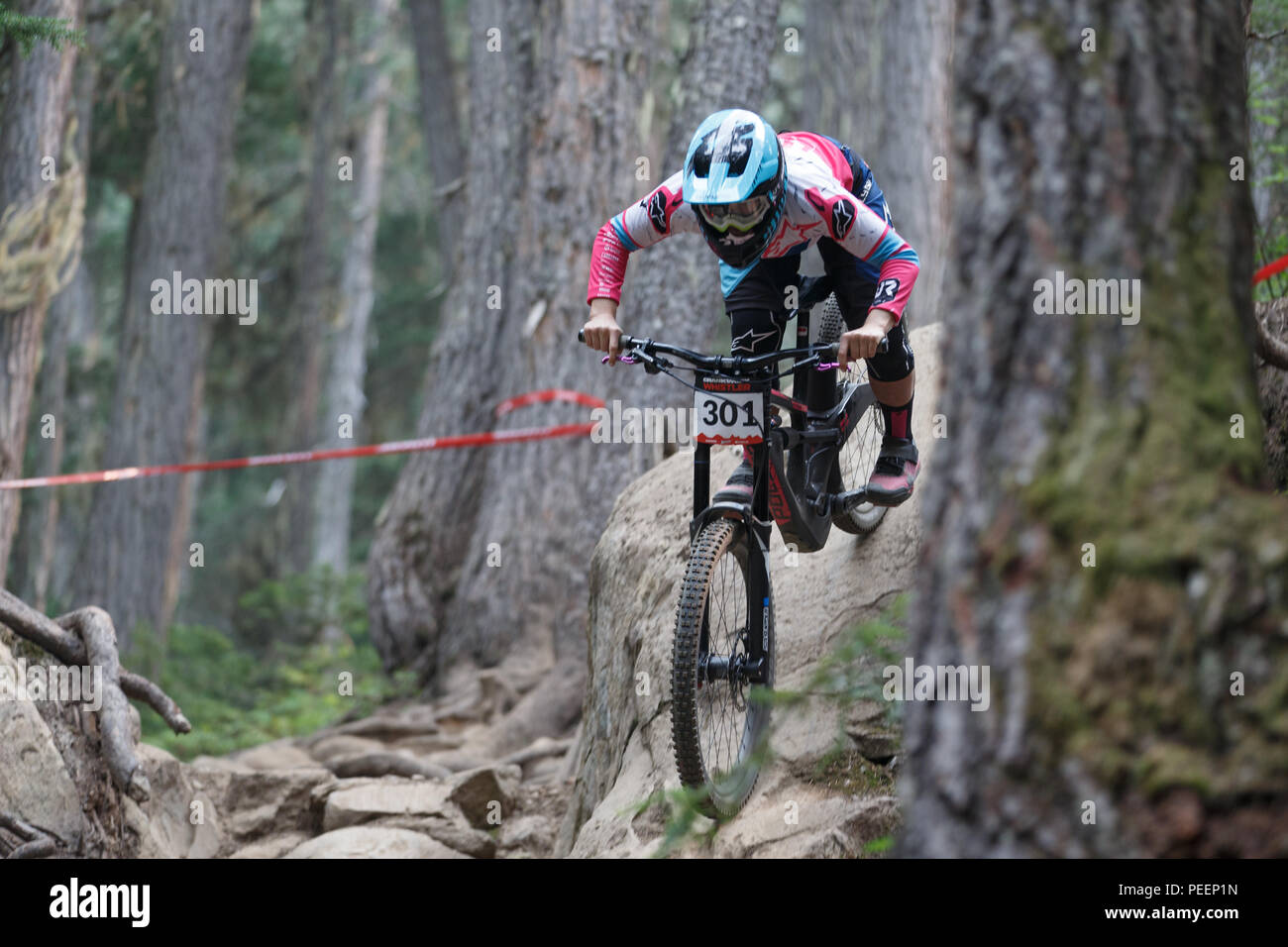 Tracy Hannah (AUS) racing per il terzo posto al Crankworx Garbanzo DH evento, Whistler, BC, Canada. Agosto 14, 2018. Foto Stock