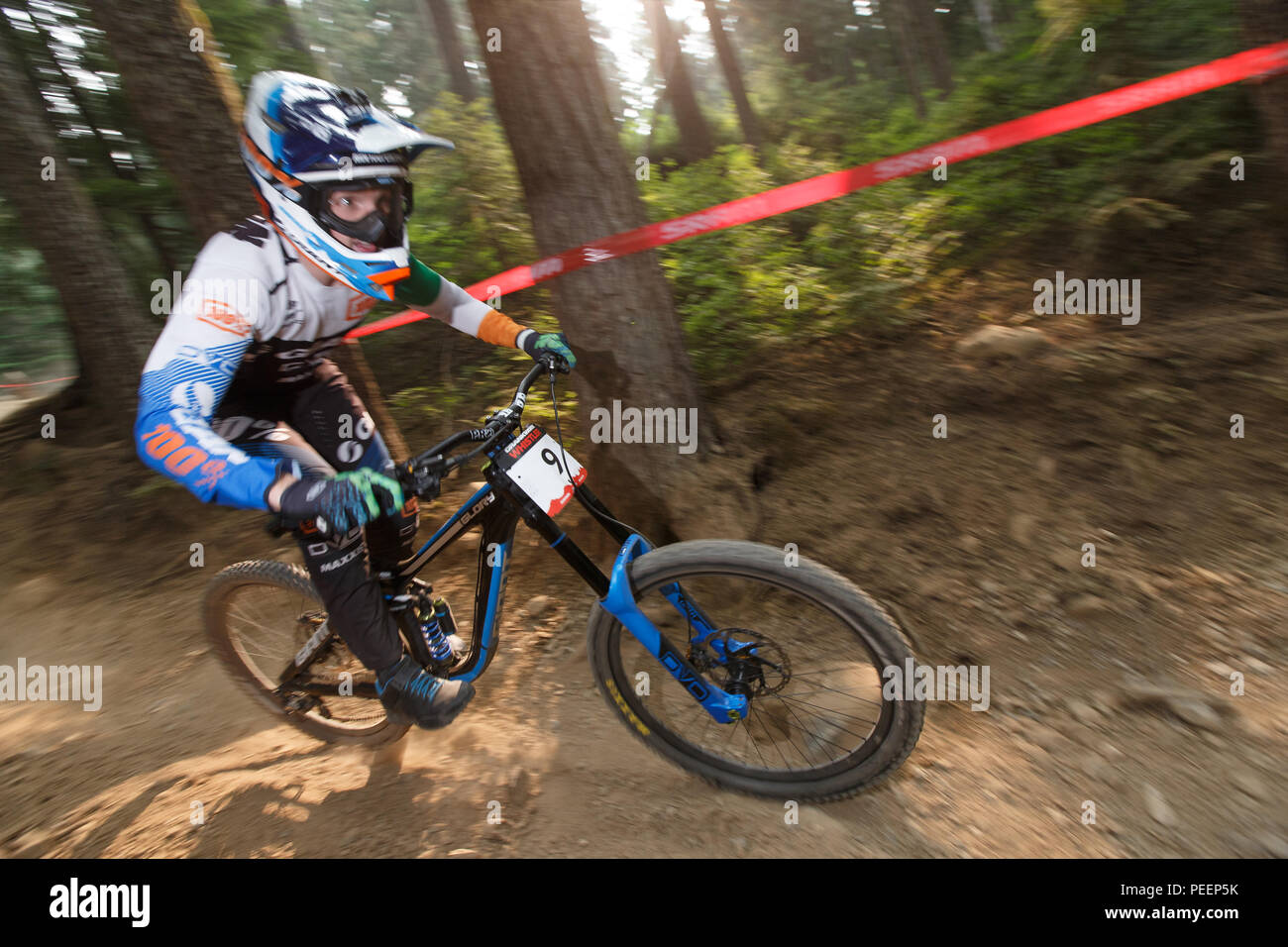 Giacobbe Dickson (IRL), racing per il secondo posto al Crankworx Garbanzo DH evento, Whistler, BC, Canada. Agosto 14, 2018. Foto Stock