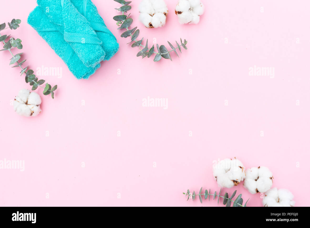 La bellezza dello sfondo con bastoncini di cotone Foto Stock