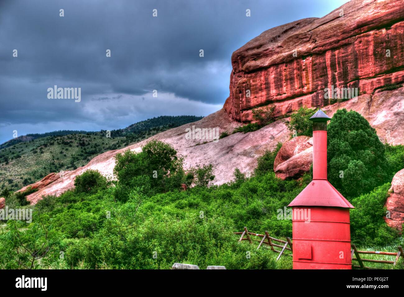 Red Rocks Parco su una giornata uggiosa in estate, Morrison. Colorado Foto Stock