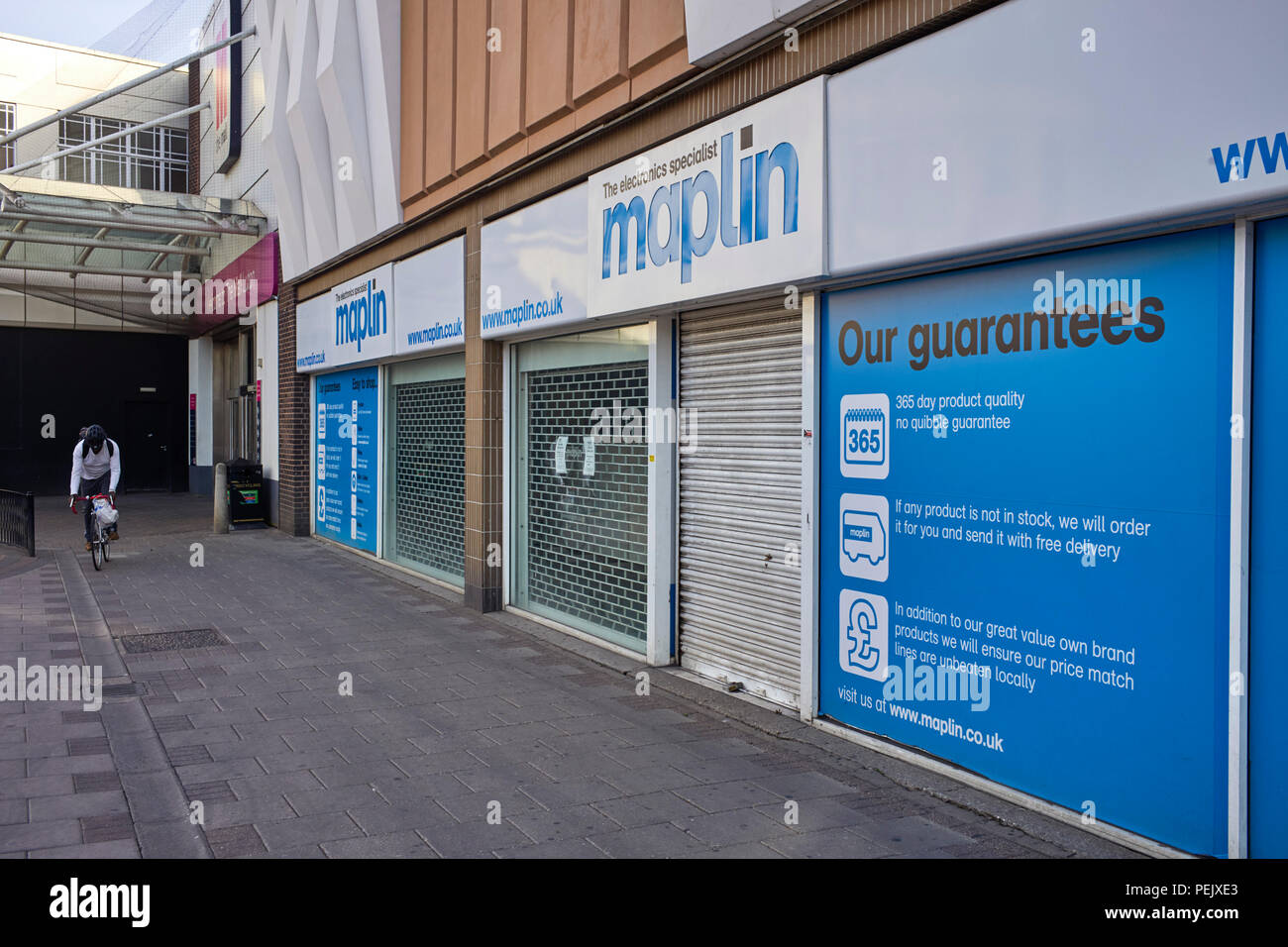 Ora ramo chiuso di Maplin Electronics nel centro di Luton Foto Stock