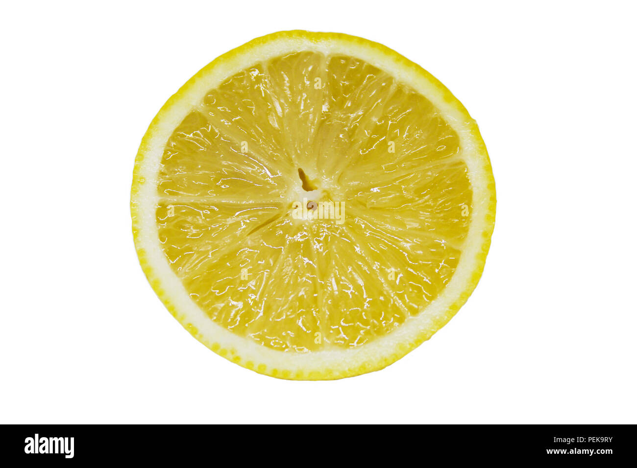 Isolato, giallo fetta di limone su sfondo bianco Foto Stock
