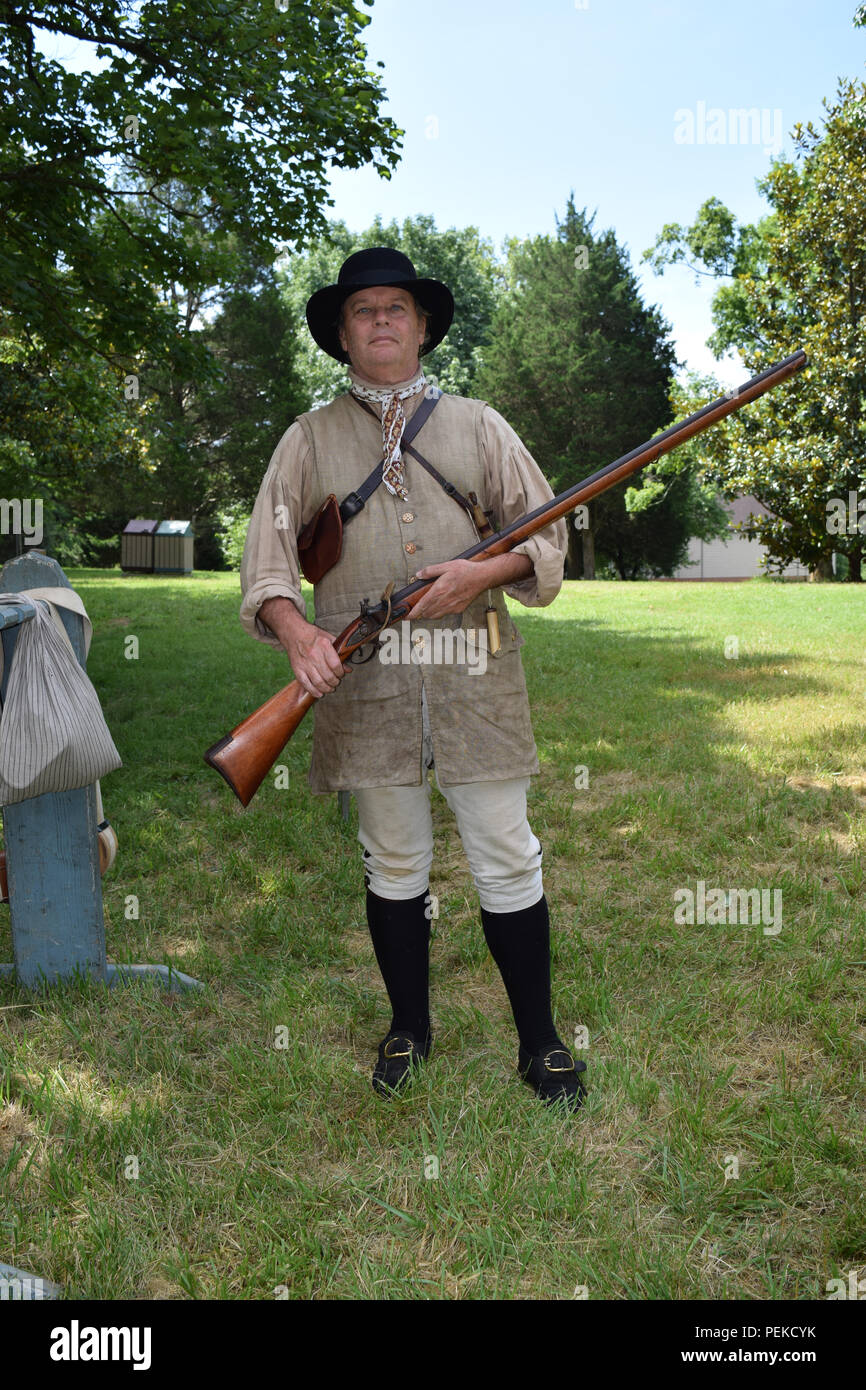 Una guerra rivoluzionaria Reenactor al Guilford National Military Park. Foto Stock