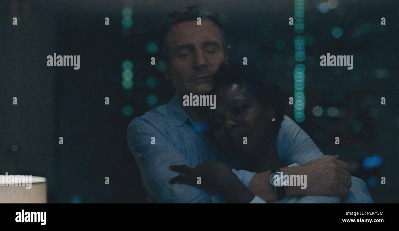 Data di rilascio: novembre 16, 2018 Titolo: vedove STUDIO: Twentieth Century Fox regia: Steve McQueen trama: impostare in contemporanea di Chicago, nel mezzo di un periodo di disordini, quattro donne con niente in comune ad eccezione di un debito lasciato alle spalle dai loro mariti morti' attività criminali, prendere il destino nelle proprie mani e cospirano per forgiare un futuro nei propri termini. STARRING: LIAM NEESON, VIOLA DAVIS come Veronica Rawlins. (Credito Immagine: © Twentieth Century Fox/Entertainment Immagini) Foto Stock