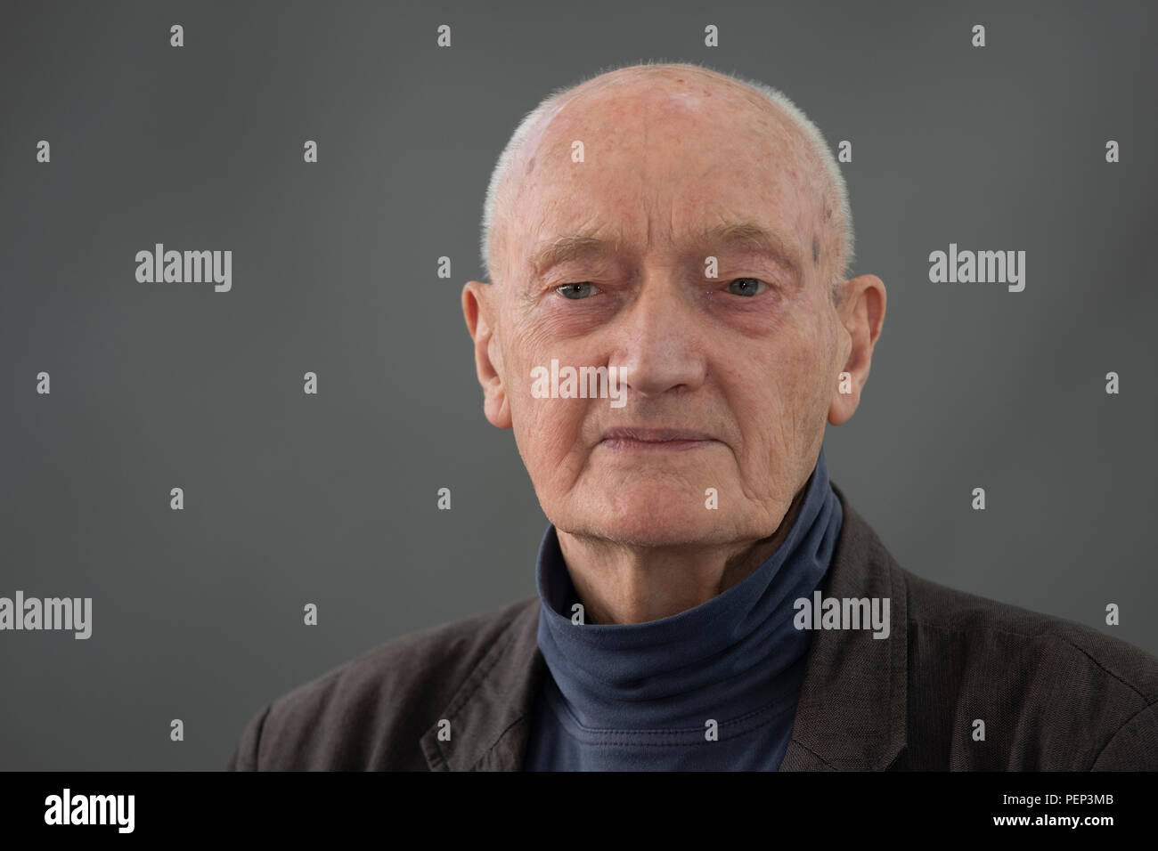 Edimburgo, Scozia, Regno Unito; 16 Agosto, 2018. Nella foto; Richard Holloway, FRSE è uno scrittore scozzese, emittente e chierico. Egli fu Vescovo di Edimburgo dal 1986 al 2000 e Primus della Chiesa Episcopale Scozzese dal 1992 al 2000. Il suo libro "L'attesa per l'ultimo bus' è una riflessione sul sipario finale di mortalità che tutti dobbiamo affrontare. Foto Stock