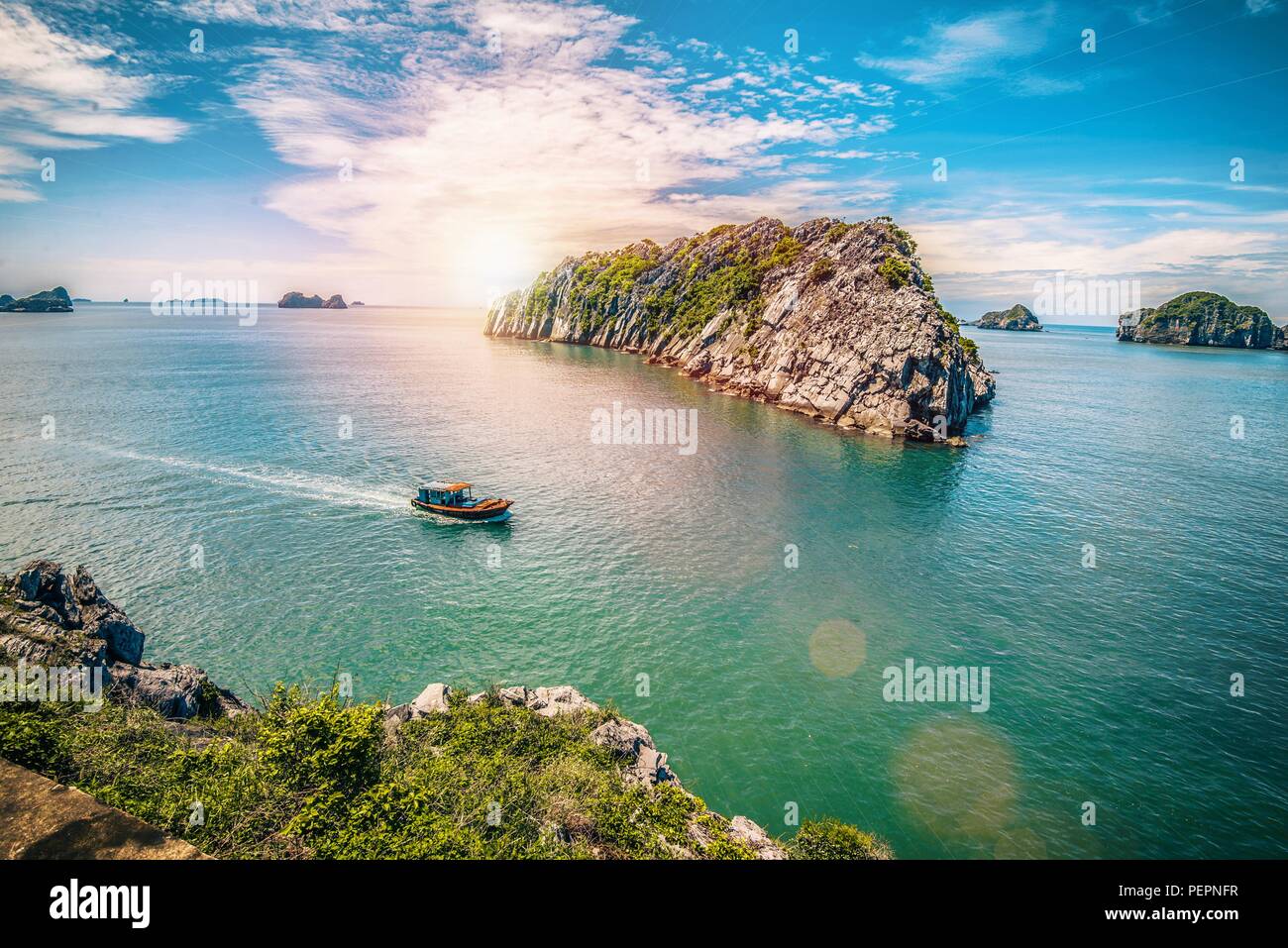Cat Ba Beach, Hai Phong, Vietnam Foto Stock