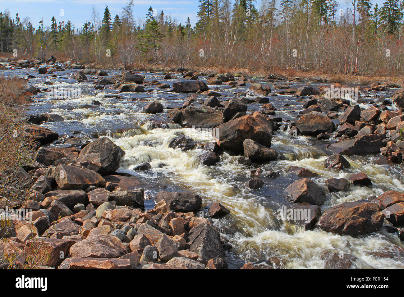 Travel Terranova, Rocky Brook lungo la Transcanada Highway in western Terranova. Foto Stock