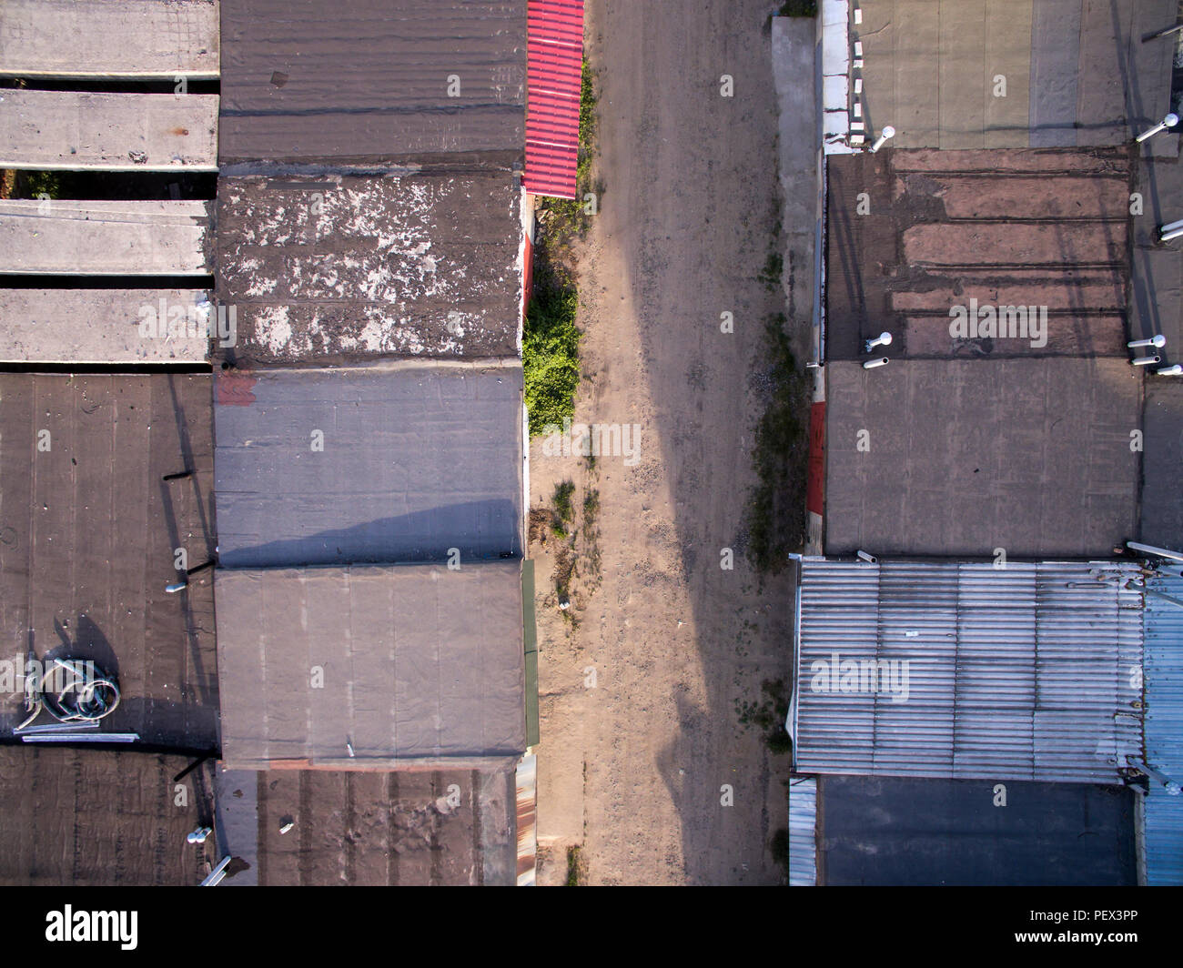 Il tetto del garage, vista dall'alto Foto Stock
