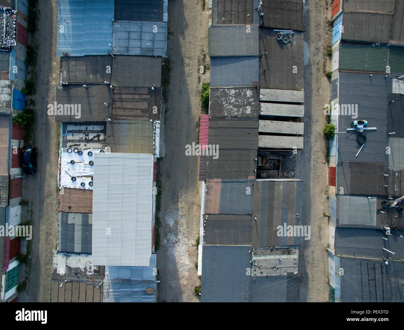 Il tetto del garage, vista dall'alto Foto Stock