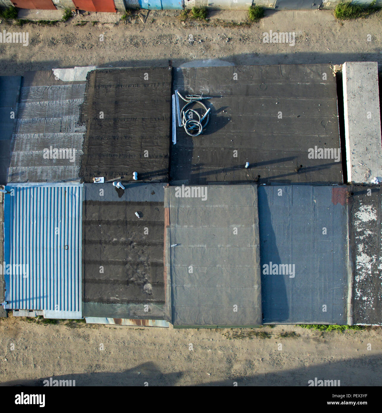 Il tetto del garage, vista dall'alto Foto Stock