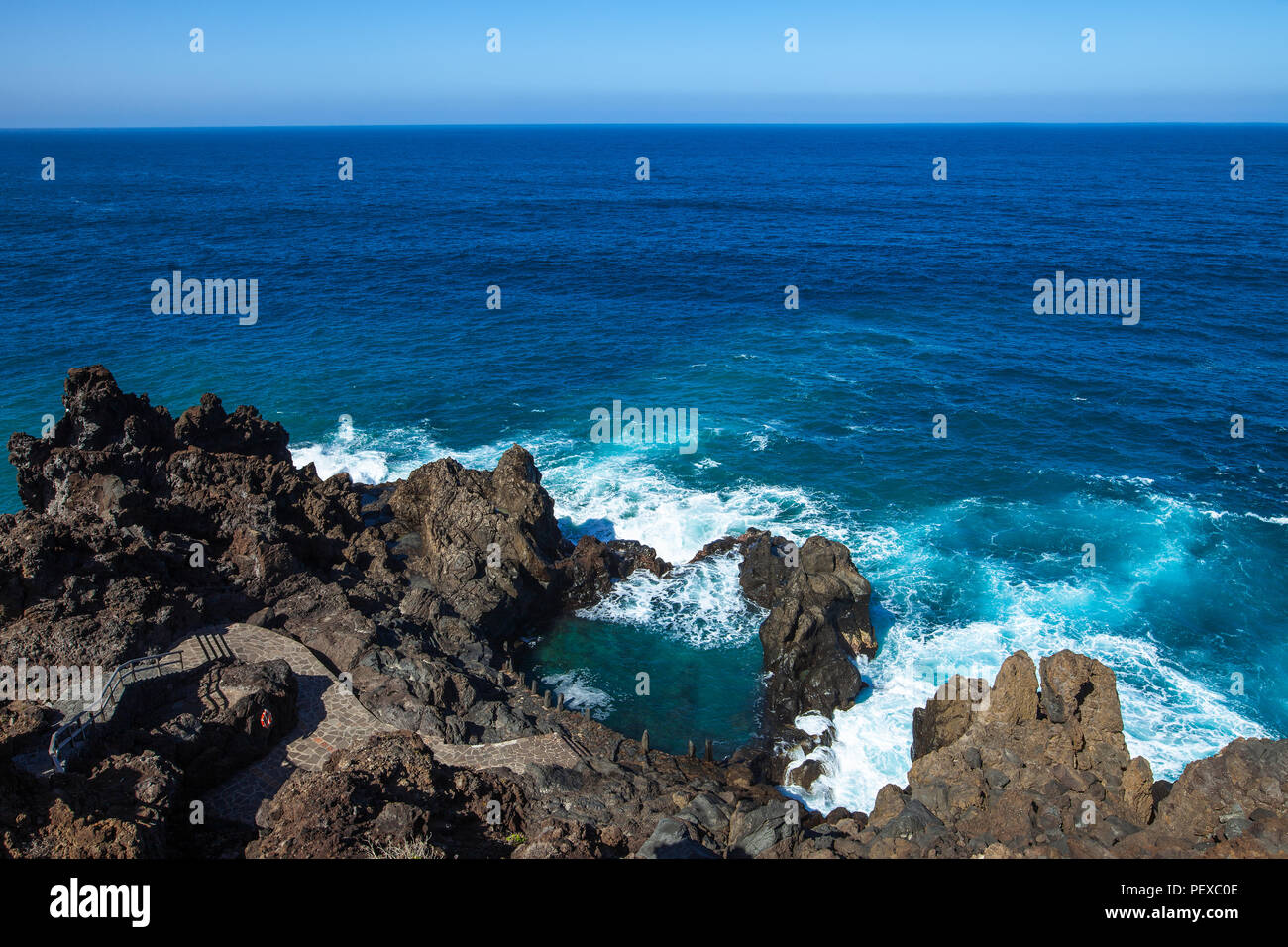 Oceano naturale piscine su Tenerife, Isole canarie, Spagna Foto Stock