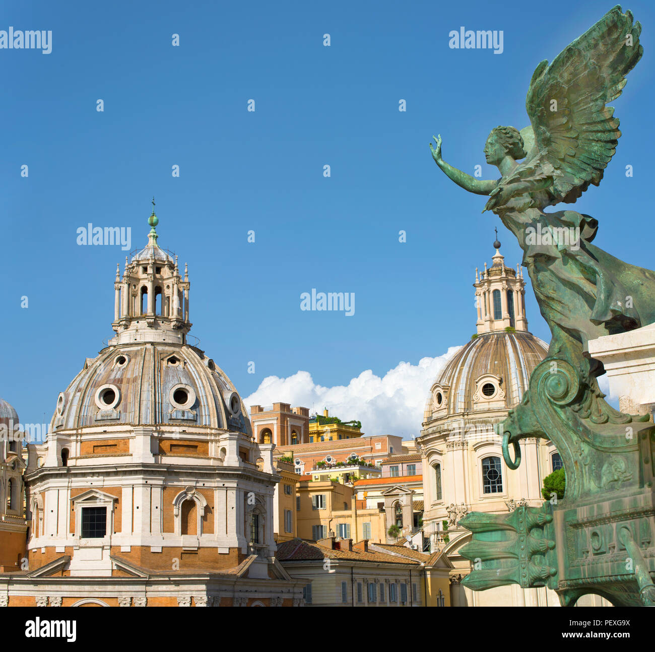 Arte e architettura presso le strade di Roma Foto Stock