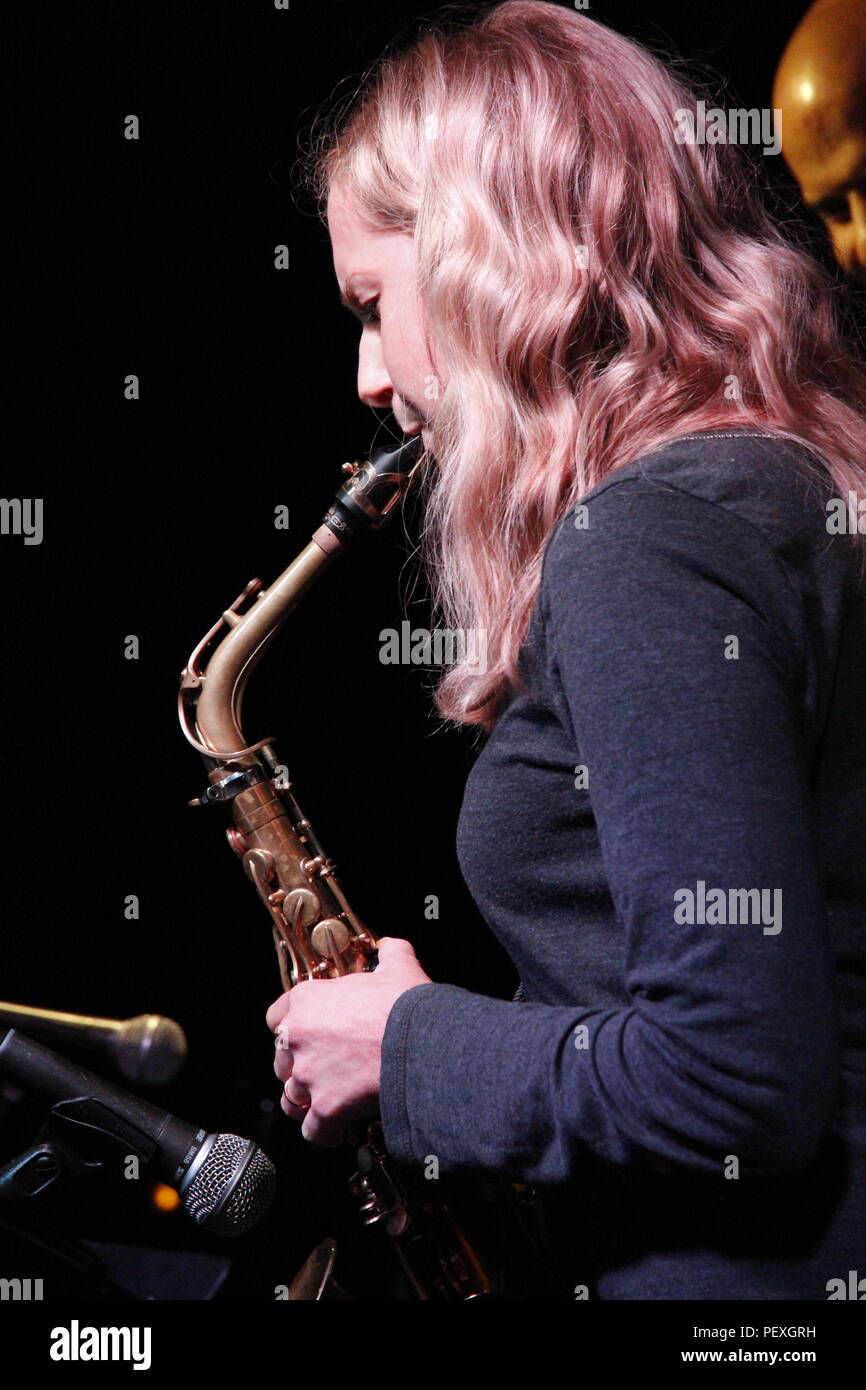 Holly Barrett, Alto sassofonista a Londra, 606 Club Foto Stock