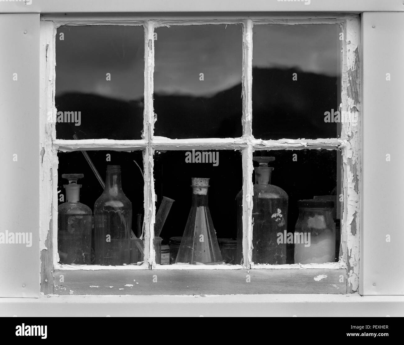 Finestra di workshop di riflessione della montagna Foto Stock