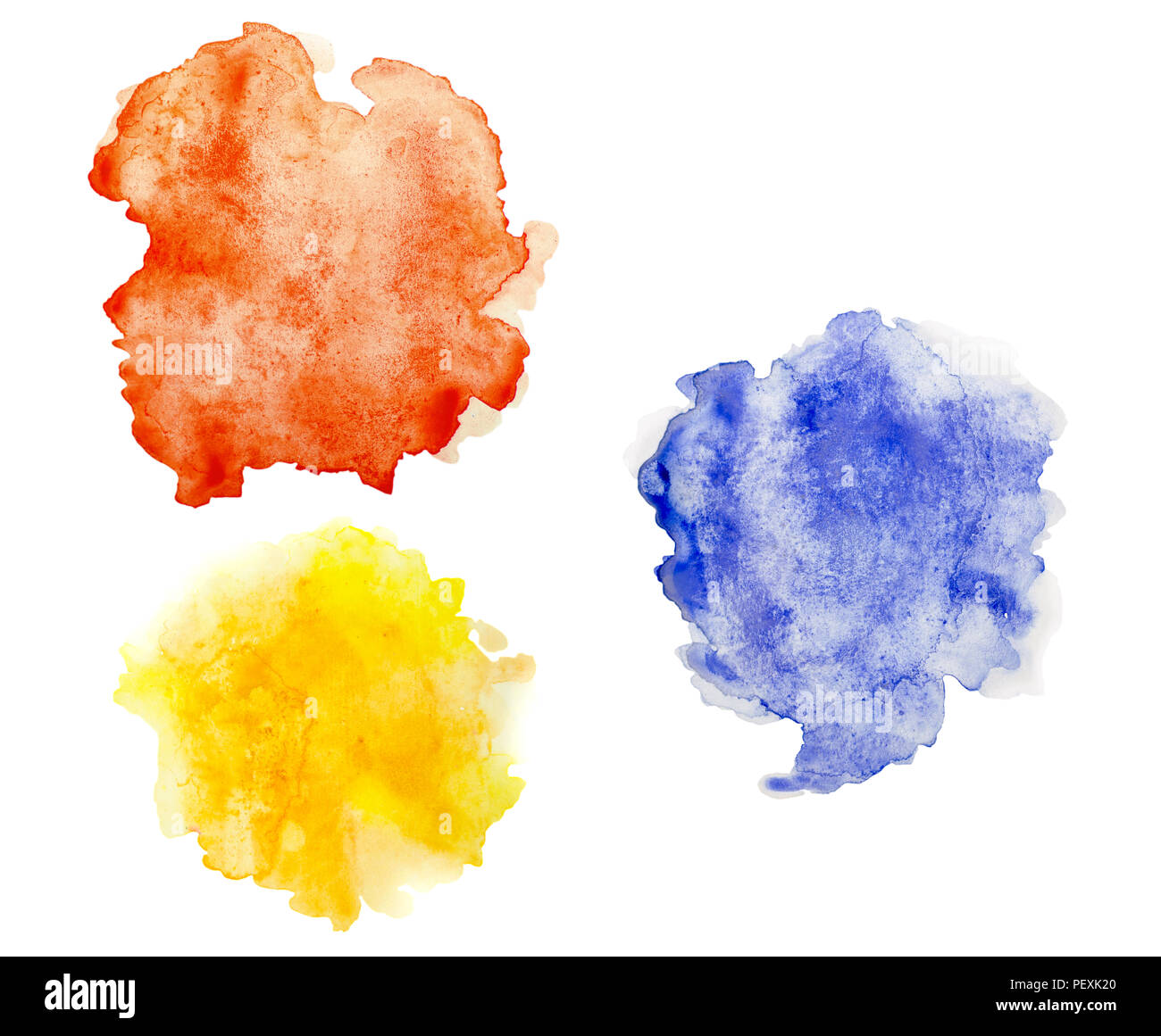 Macchie colorate di acquerelli, isolato su sfondo bianco - giallo, rosso e blu Foto Stock