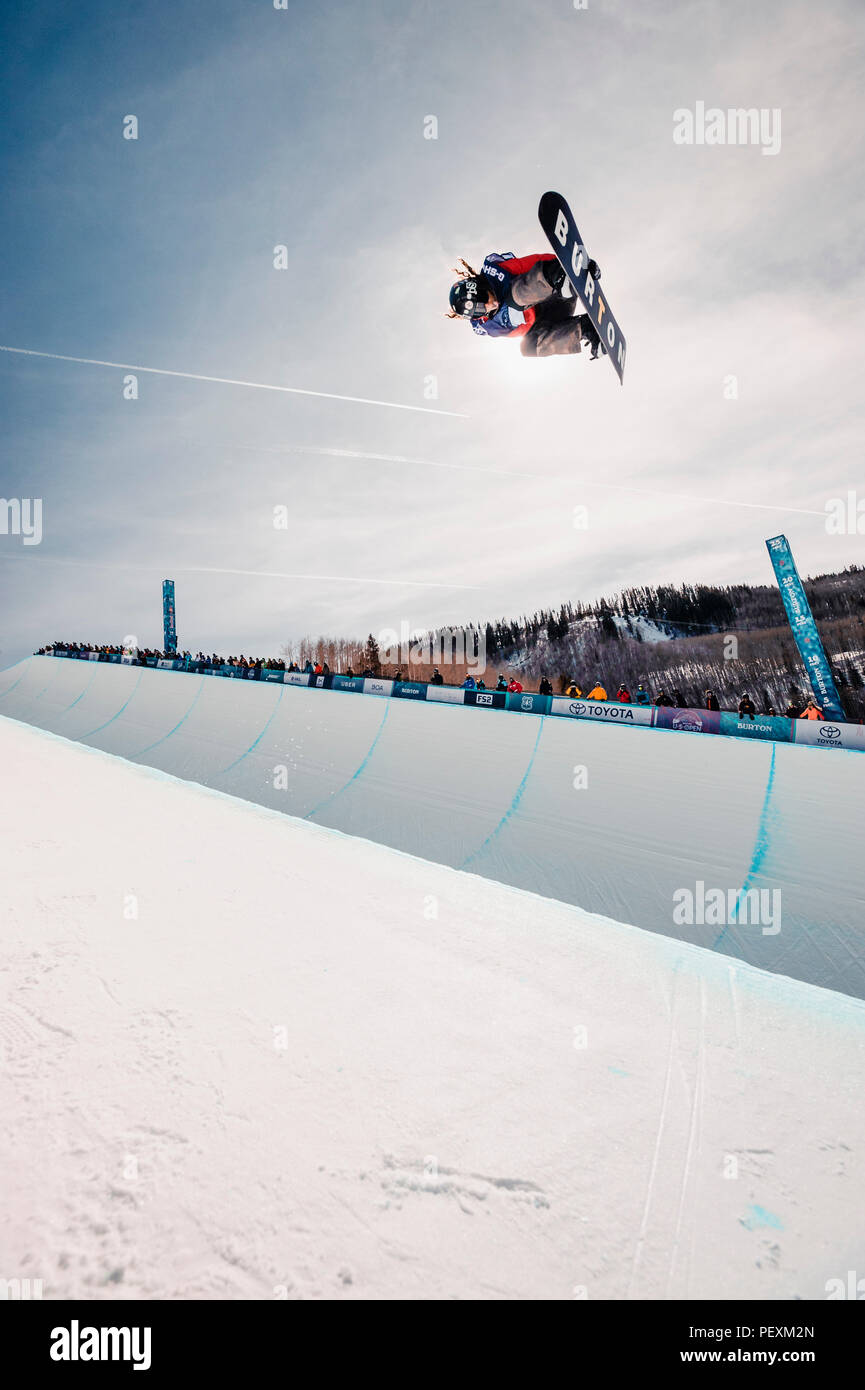 Half Pipe snowboard, Vail, Colorado, STATI UNITI D'AMERICA Foto Stock
