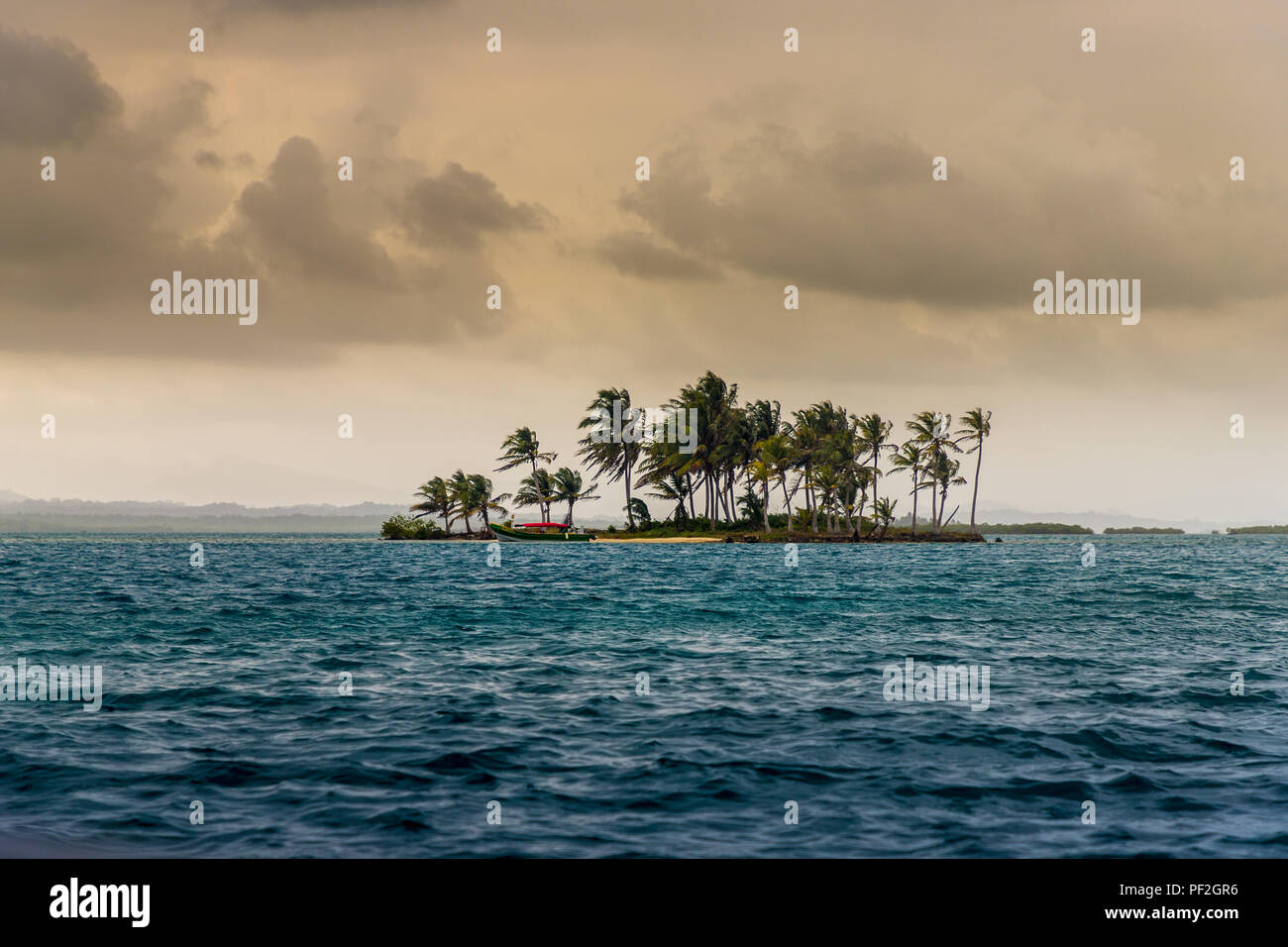 Una tipica vista nelle isole San Blas Foto Stock