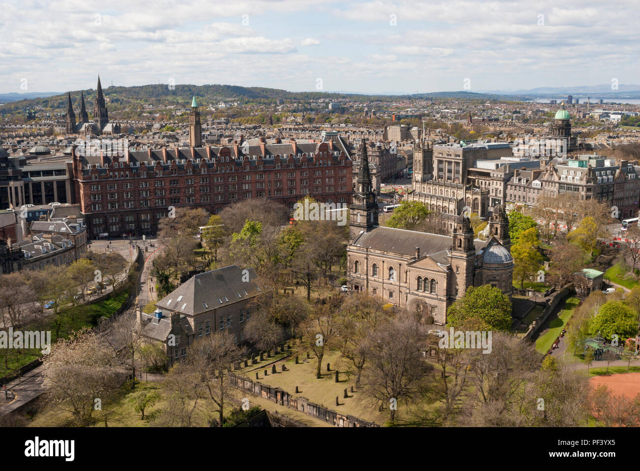 Vista su Edimburgo dal Castello Foto Stock