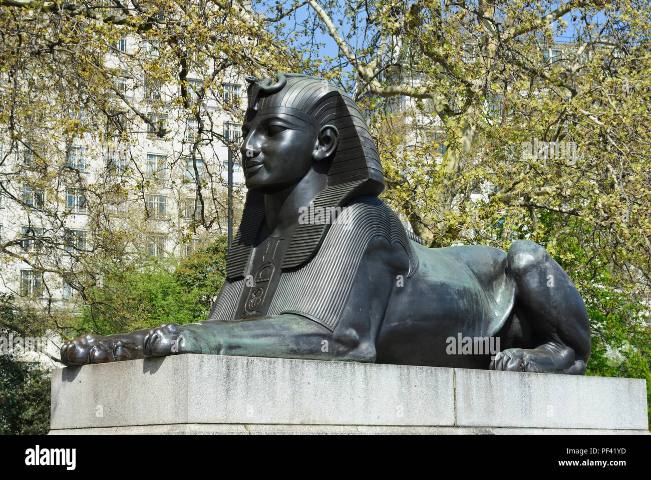 La Sfinge come parte dell'ago di Cleopatra un monumento del Victoria imbarco, London, England, Regno Unito Foto Stock