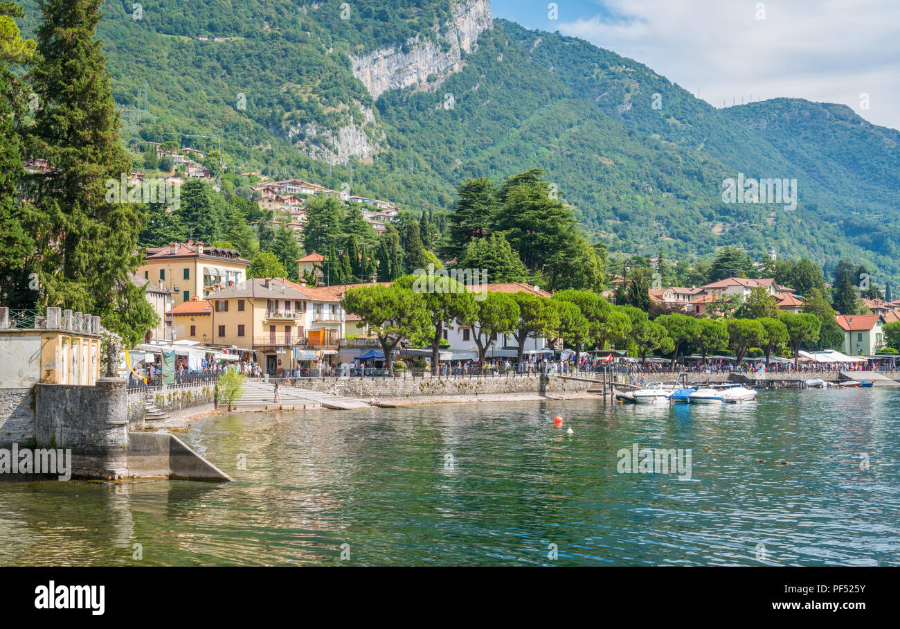 Vista panoramica a Lenno, bellissimo borgo affacciato sul lago di Como, Lombardia, Italia. Foto Stock