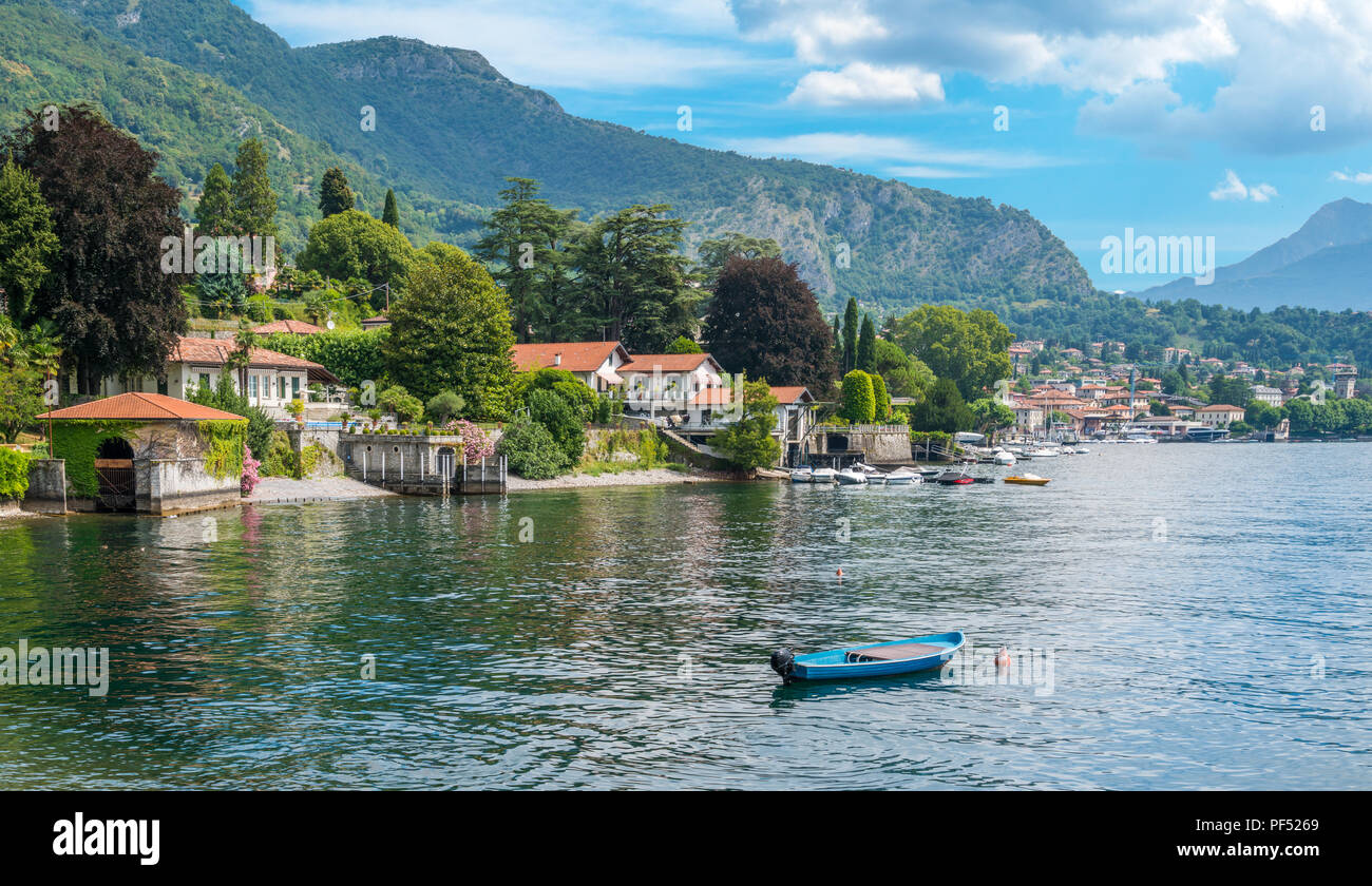 Vista panoramica a Lenno, bellissimo borgo affacciato sul lago di Como, Lombardia, Italia. Foto Stock