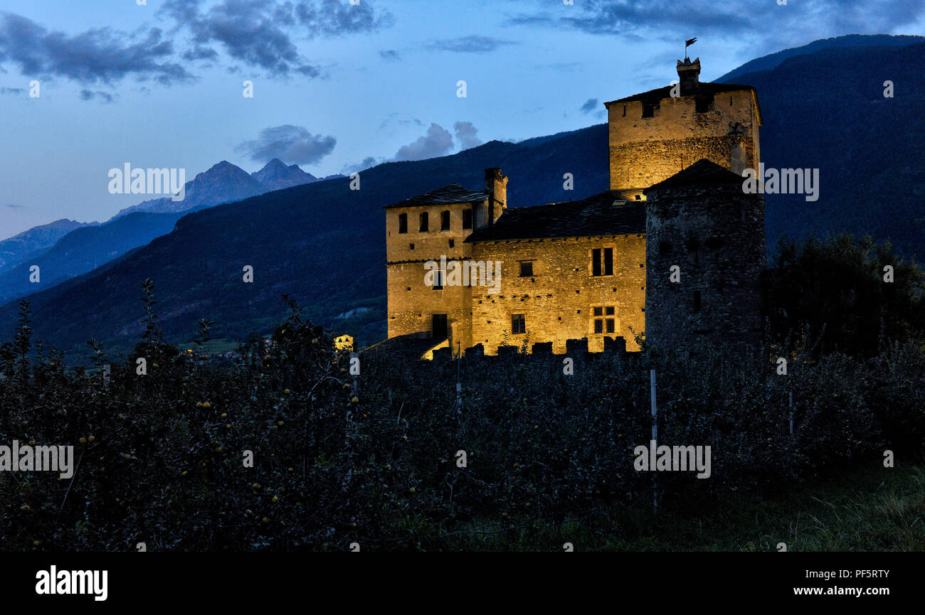 Castello di Sarriod de La Tour Saint Pierre, Aosta, Italia Foto Stock