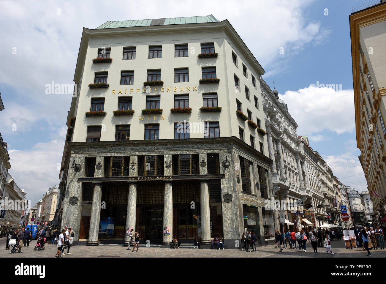 Die Banca Raiffeisen a Vienna, in Austria Foto Stock