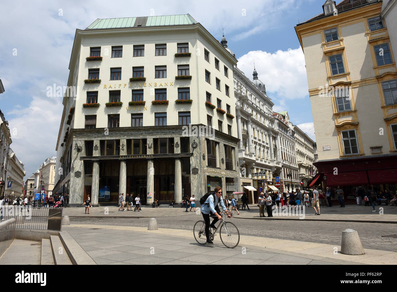 Die Banca Raiffeisen a Vienna, in Austria Foto Stock