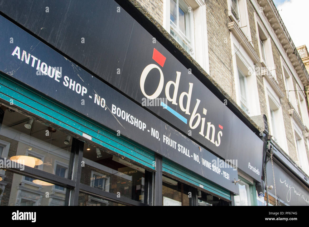 Oddbins Portobello, Elgin Crescent, Londra, W11, Regno Unito Foto Stock