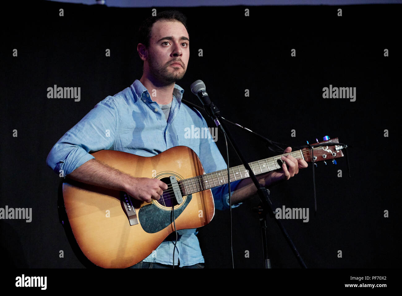 Edinburgh, Regno Unito. 19 agosto 2018. Edinburgh New alci commedia 2018 Credit: Andrew Eaton/Alamy Live News. Foto Stock