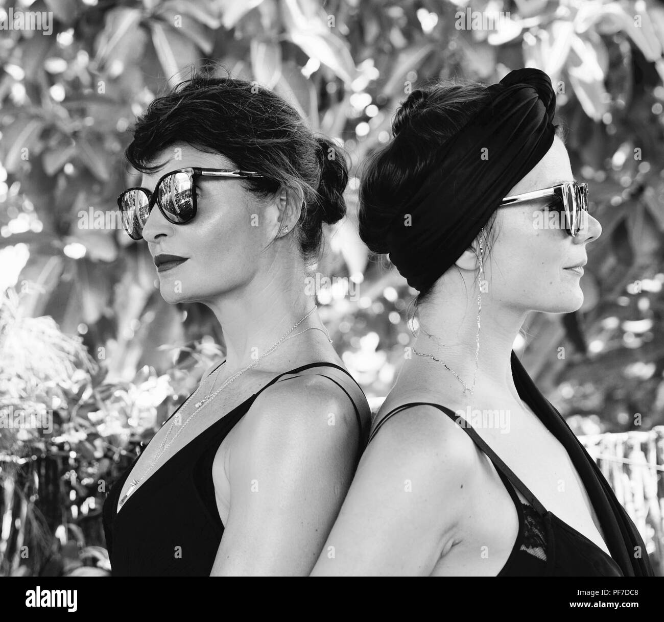 Helena Christensen & Camilla Staerk lanciare il pared Sunglass Collaborazione presso Petit Ermitage tetto in Los Angeles. Dotato di: Helena Christensen, Camilla Staerk dove: West Hollywood, California, Stati Uniti quando: 18 lug 2018 Credit: Brian A/WENN.com Foto Stock