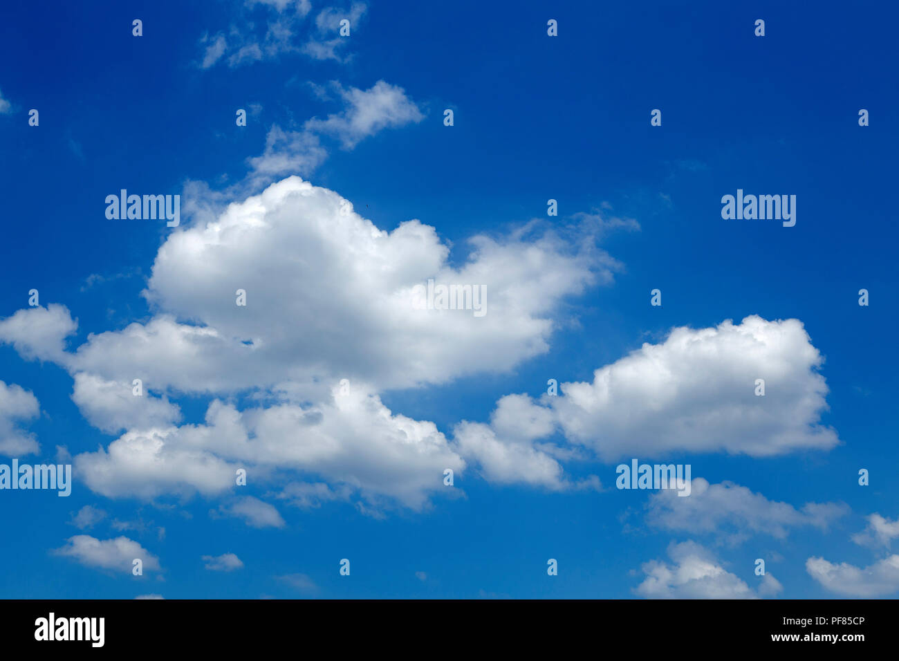 Nuvole nel cielo, Germania Foto Stock