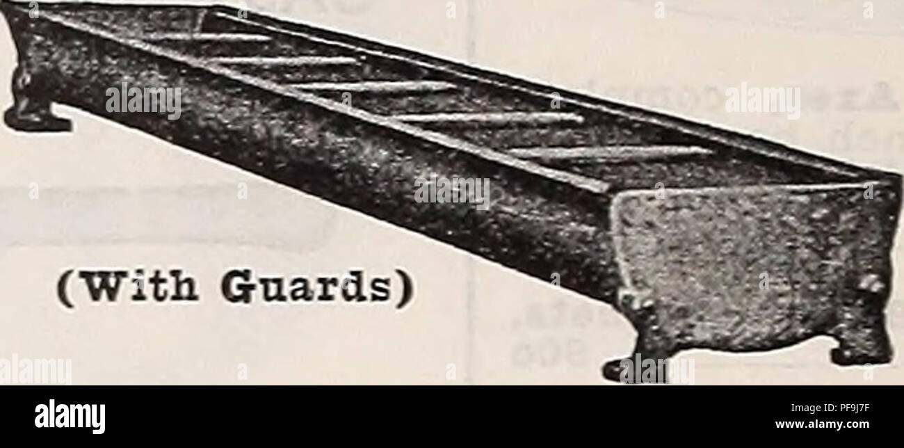 Questo catalogo celebra il 75° anniversario di un'azienda specializzata in attrezzi agricoli, tra cui attrezzature da giardinaggio, semi e bulbi. Elenca vari prodotti, come le vaschette galvanizzate per maiali e pecore, di diverse dimensioni e capacità, utilizzati per l'alimentazione del bestiame. Il catalogo evidenzia l'importanza di strumenti e attrezzi di qualità nell'agricoltura e nel giardinaggio moderni. Foto Stock