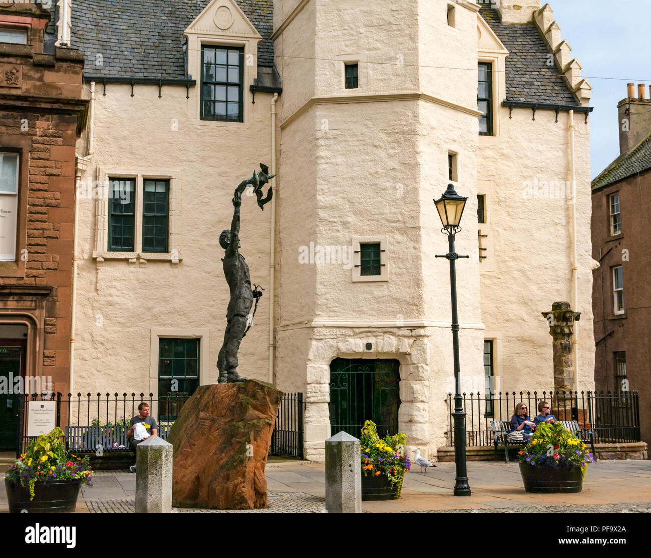 Dunbar Town House Museum & Gallery con il vecchio mercato o mercat Cross, High Street, Dunbar, East Lothian, Scozia, REGNO UNITO Foto Stock